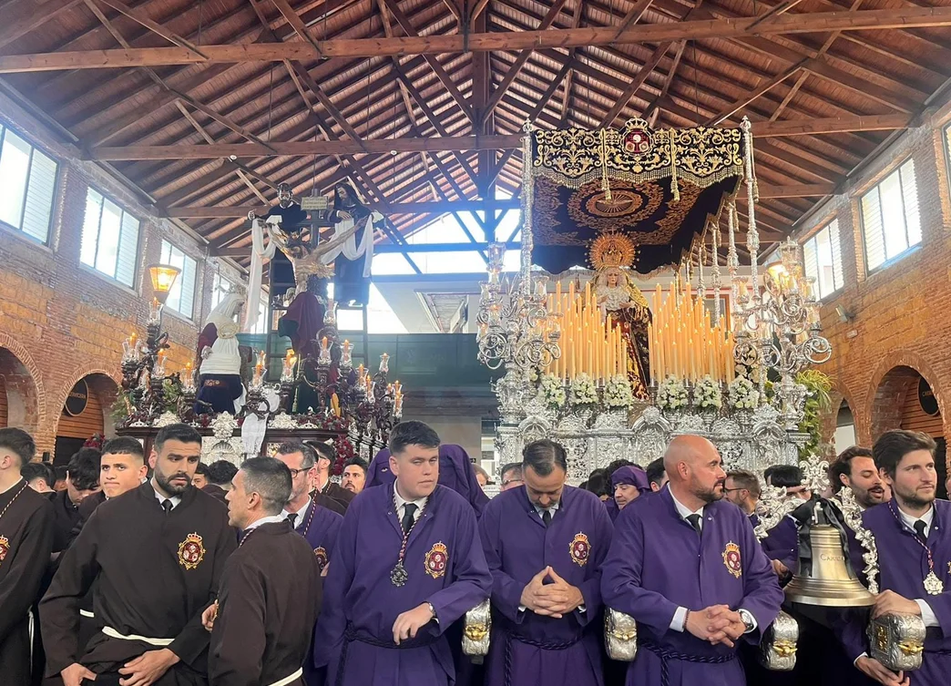 Cofradía Franciscana del Santísimo Cristo del Amor en su Sagrado Descendimiento y María Santísima de la Caridad de Vélez-Málaga