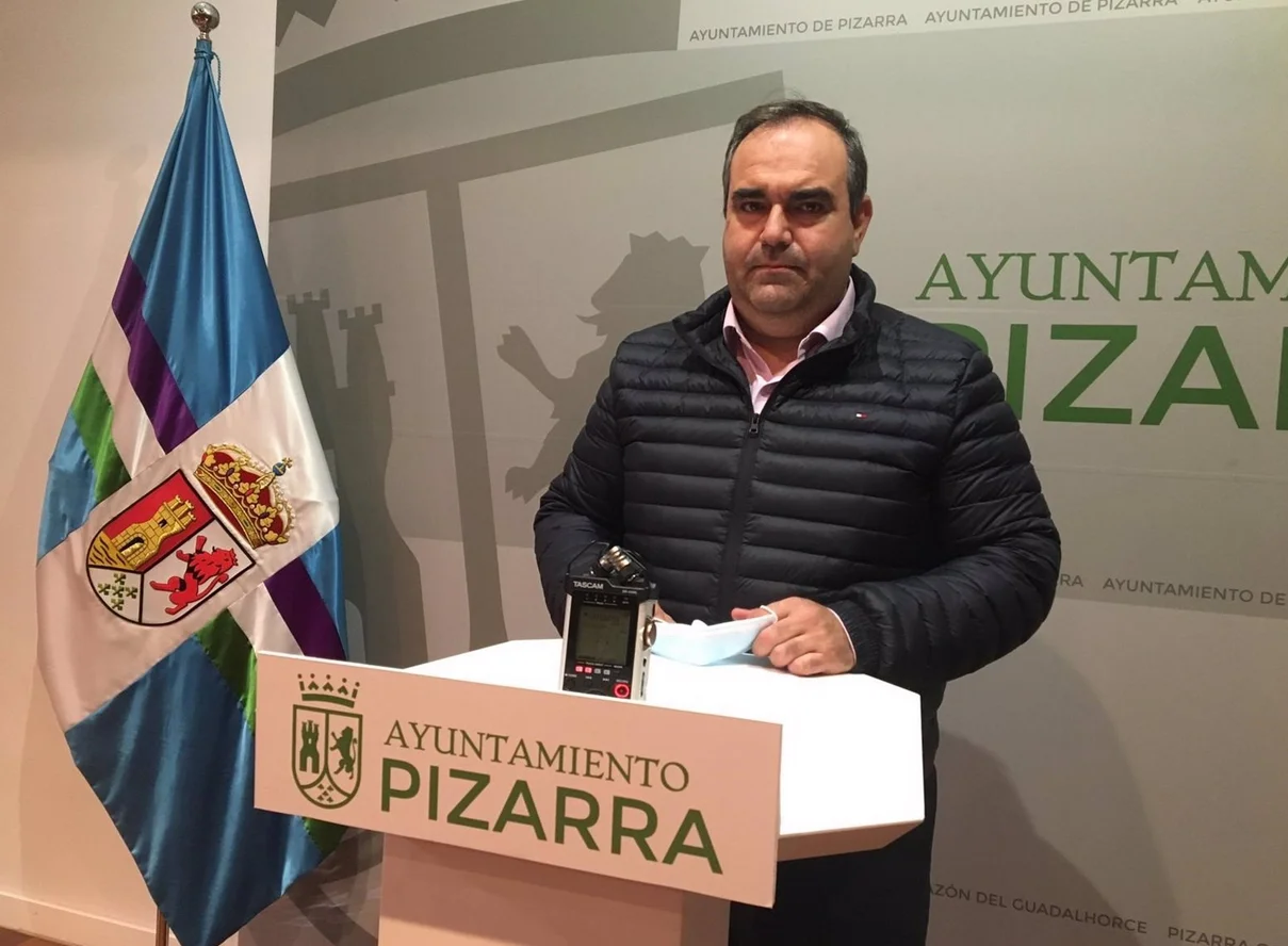 El Ayuntamiento de Pizarra muestra su máxima repulsa por el asesinato de la vecina víctima de violencia de género y decreta 3 días de luto