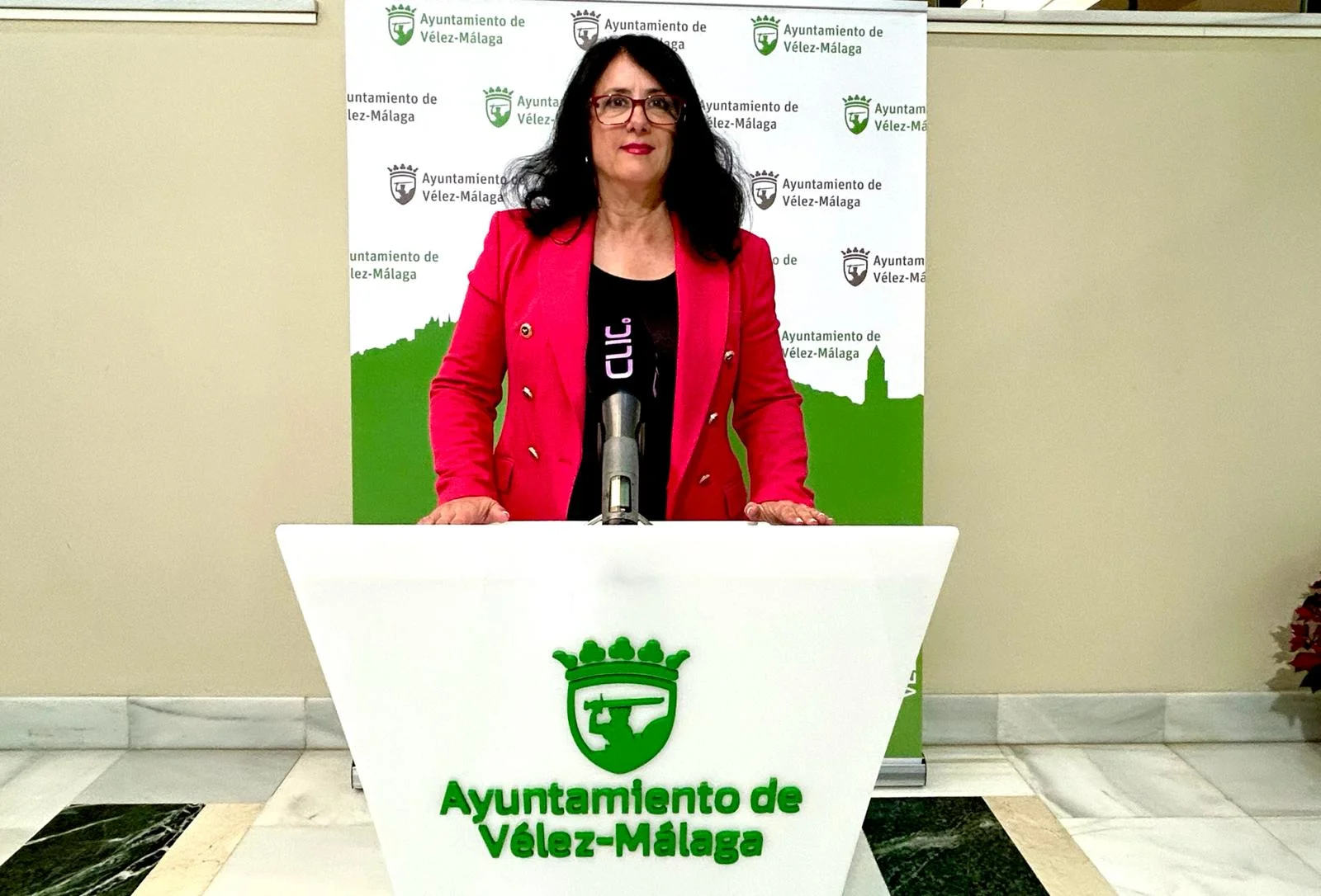 La Delegación de Cultura presenta la 37 edición del Certamen Literario Joaquín Lobato Ciudad de Vélez-Málaga