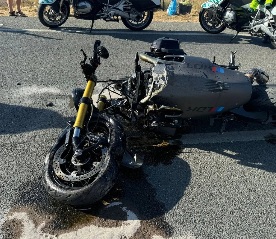 Herido un motorista tras un accidente en la N-340 en Vélez-Málaga 