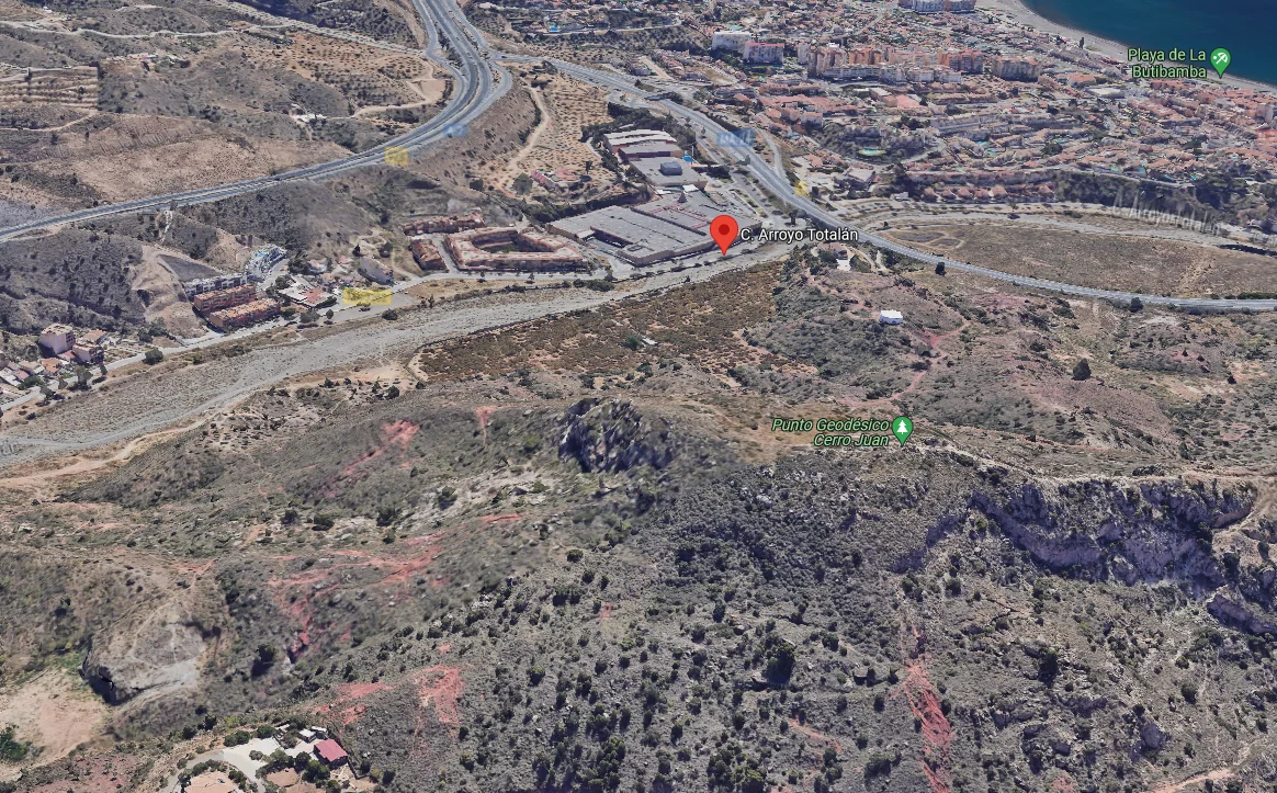 Un hombre muere tras caer por el arroyo Totalán cuando huía de una persecución policial