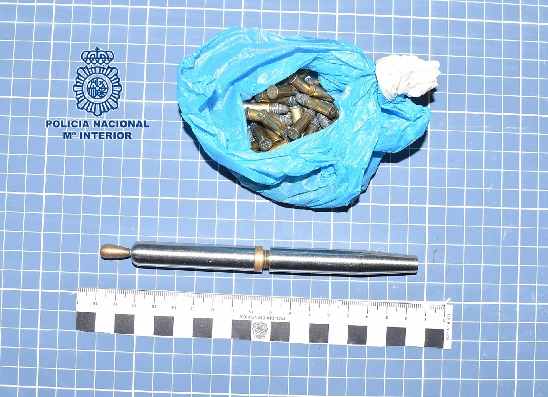 boligro pistola fabricada en malaga incautada por la policia local de Málaga