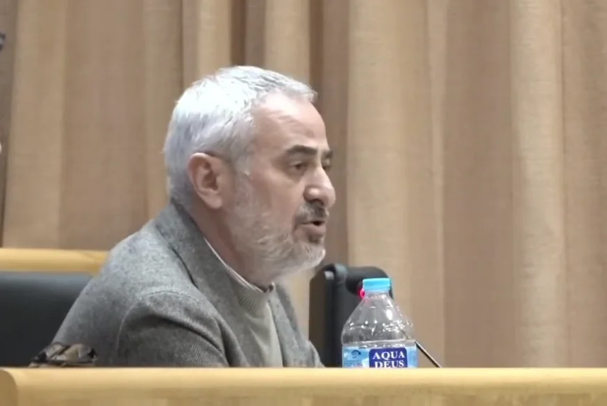 Jesús María Claros en intervención en el pleno ordinario de febrero del Ayuntamiento de Vélez-Málaga