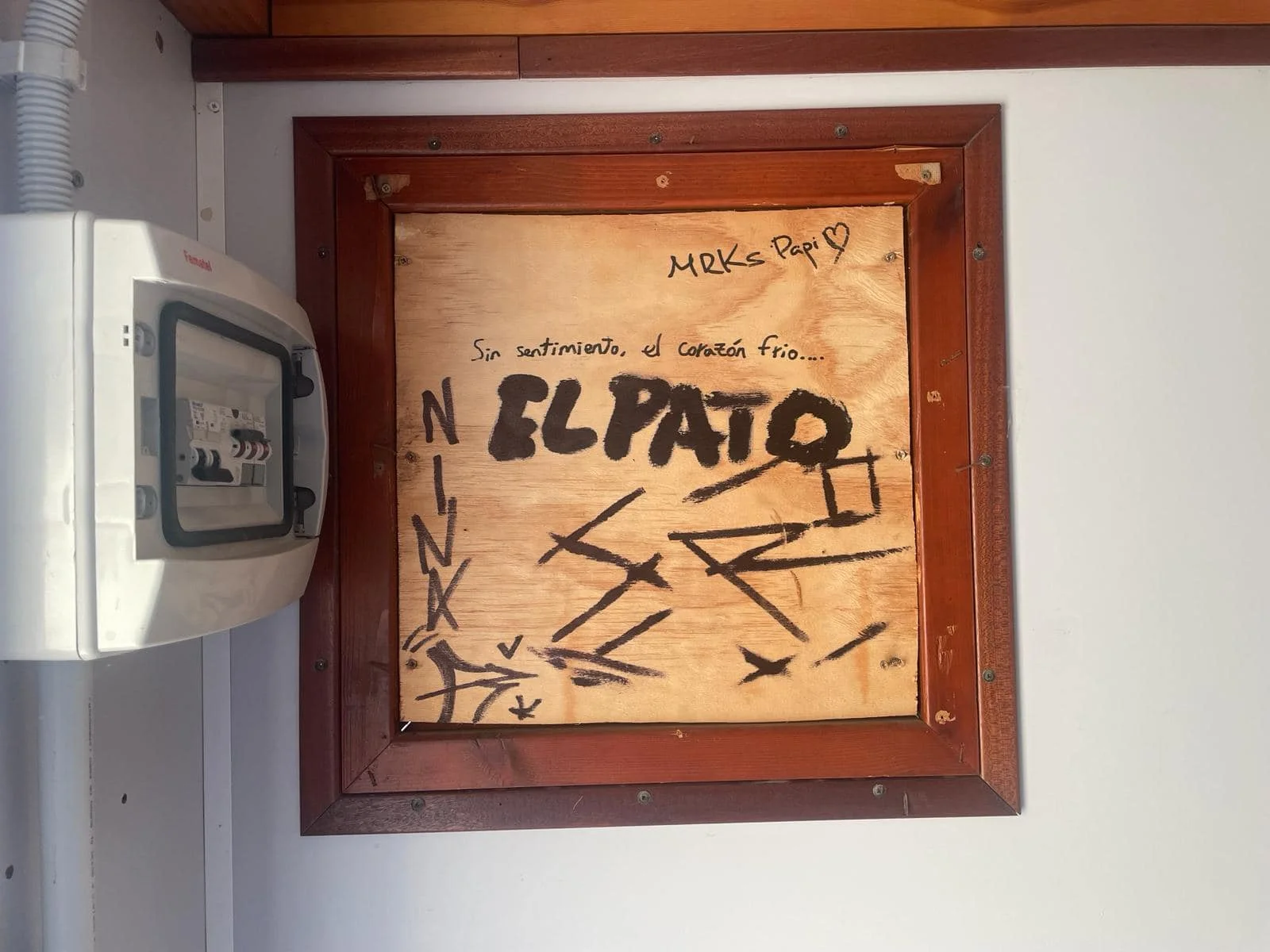 El vandalismo vuelve a impactar de lleno en el renovado Parque La Fortaleza-Bulevar Verde de Vélez-Málaga