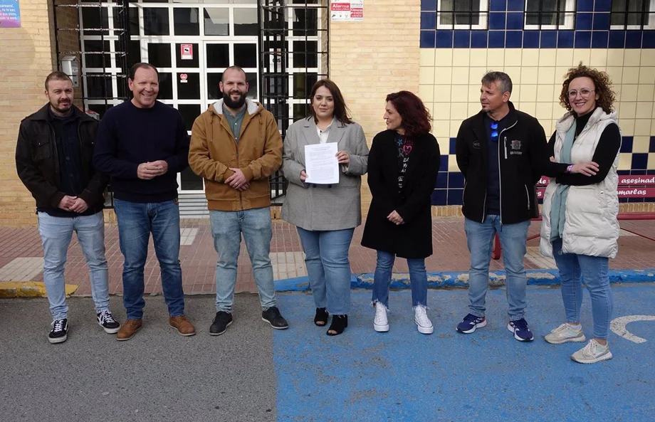 El PSOE y IU registran una moción de censura contra el PP en Humilladero