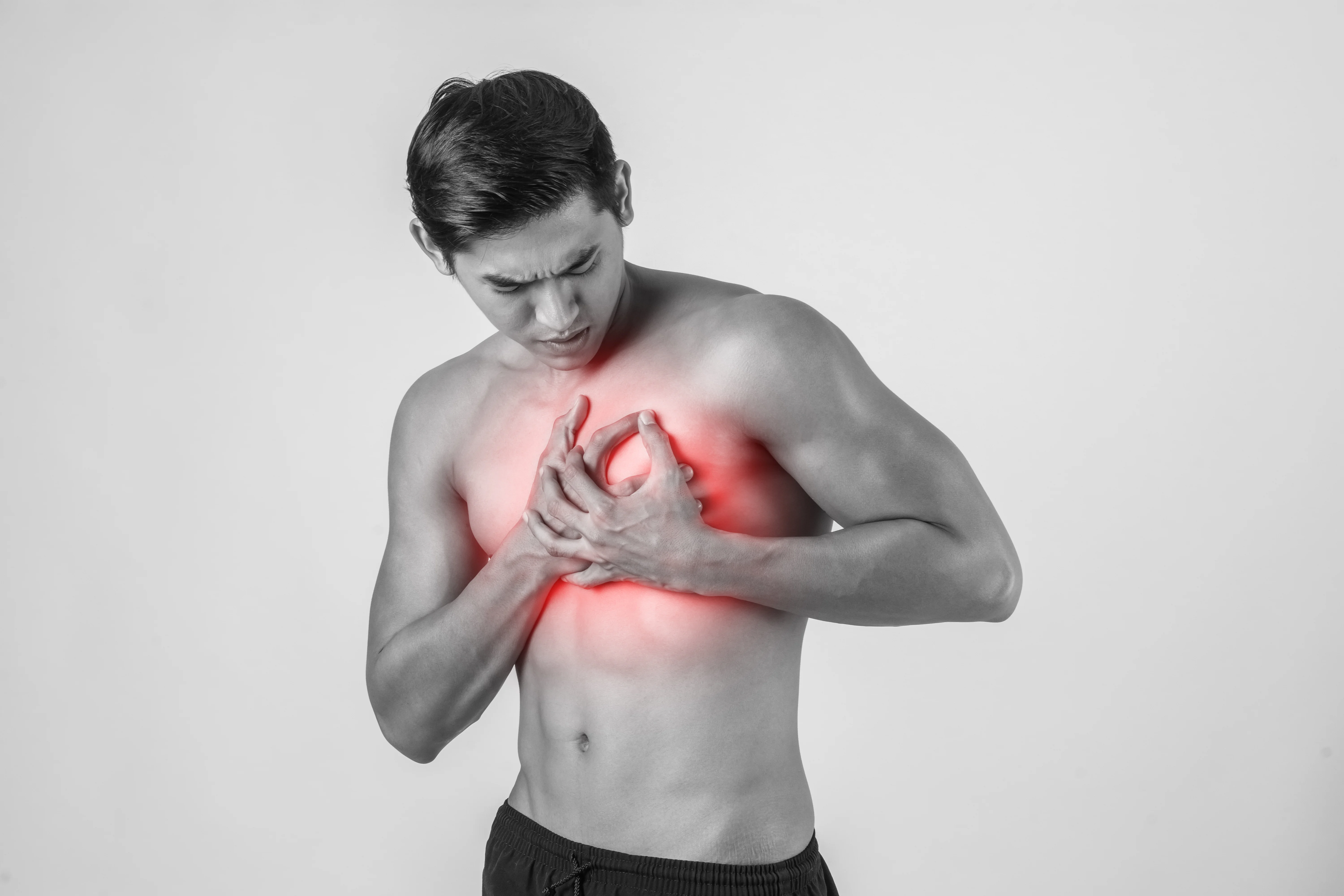 imagen de archivo un hombre sufiendo un infarto