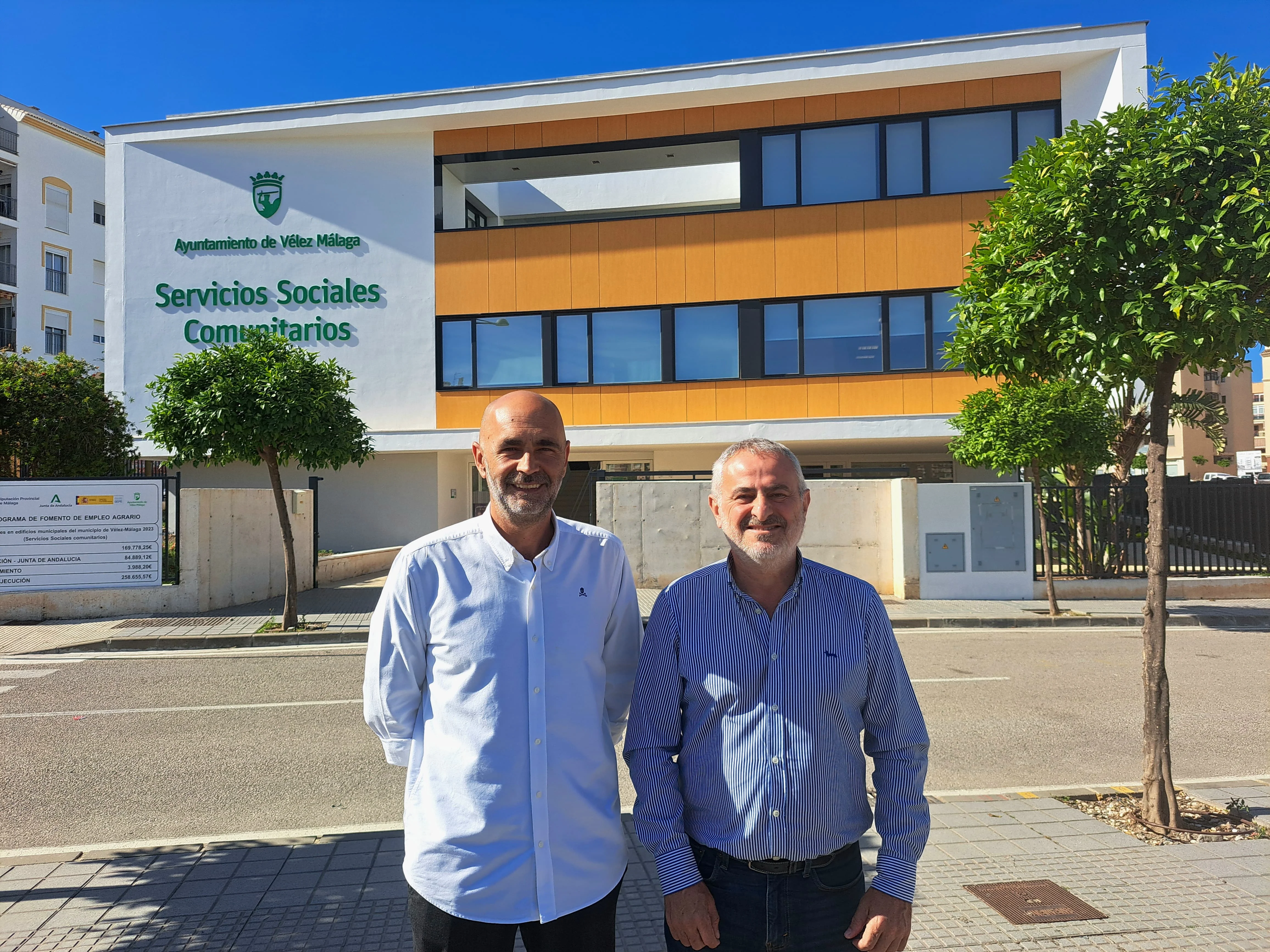 El Edificio de Servicios Sociales de Vélez-Málaga lleva a cabo mejoras a través de los fondos PFEA