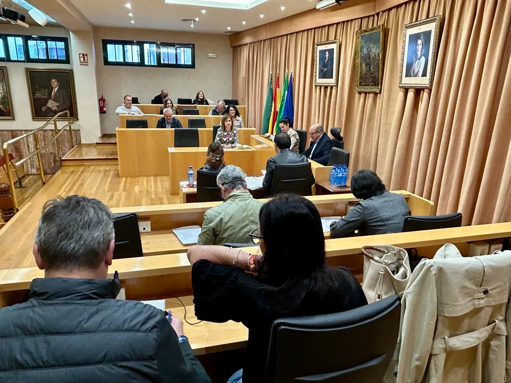 fotografia de junta de gobierno del ayto de velez-malaga el lunes 27 de noviembre de 2023