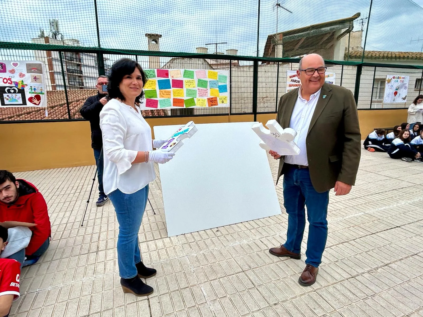 Jesús Lupiañez en el dia de la no violencia en el Ceip San José de Vélez el martes 30 de enero de 2024