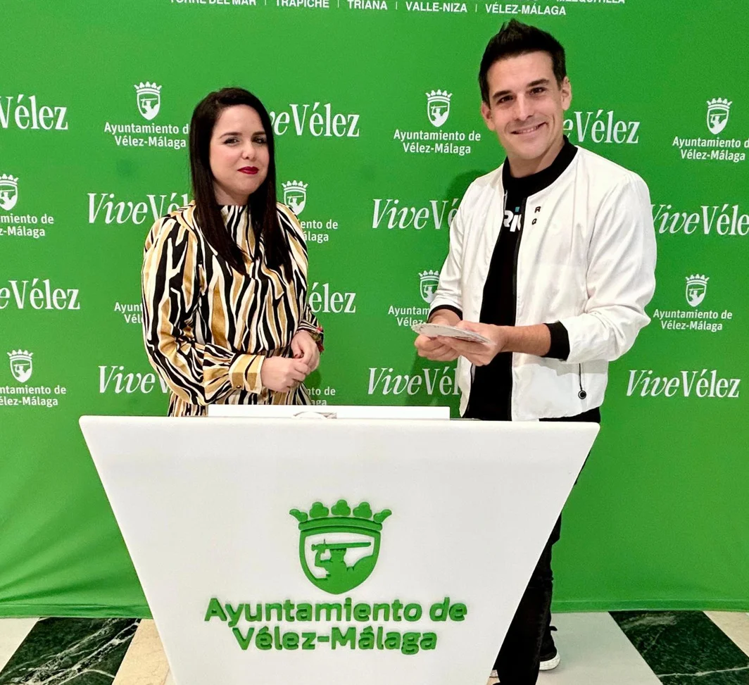 'Vélez-Mágica' el festival que envolvera de Vélez-Málaga de Mágia de la mano del Mago Javi Cruz   