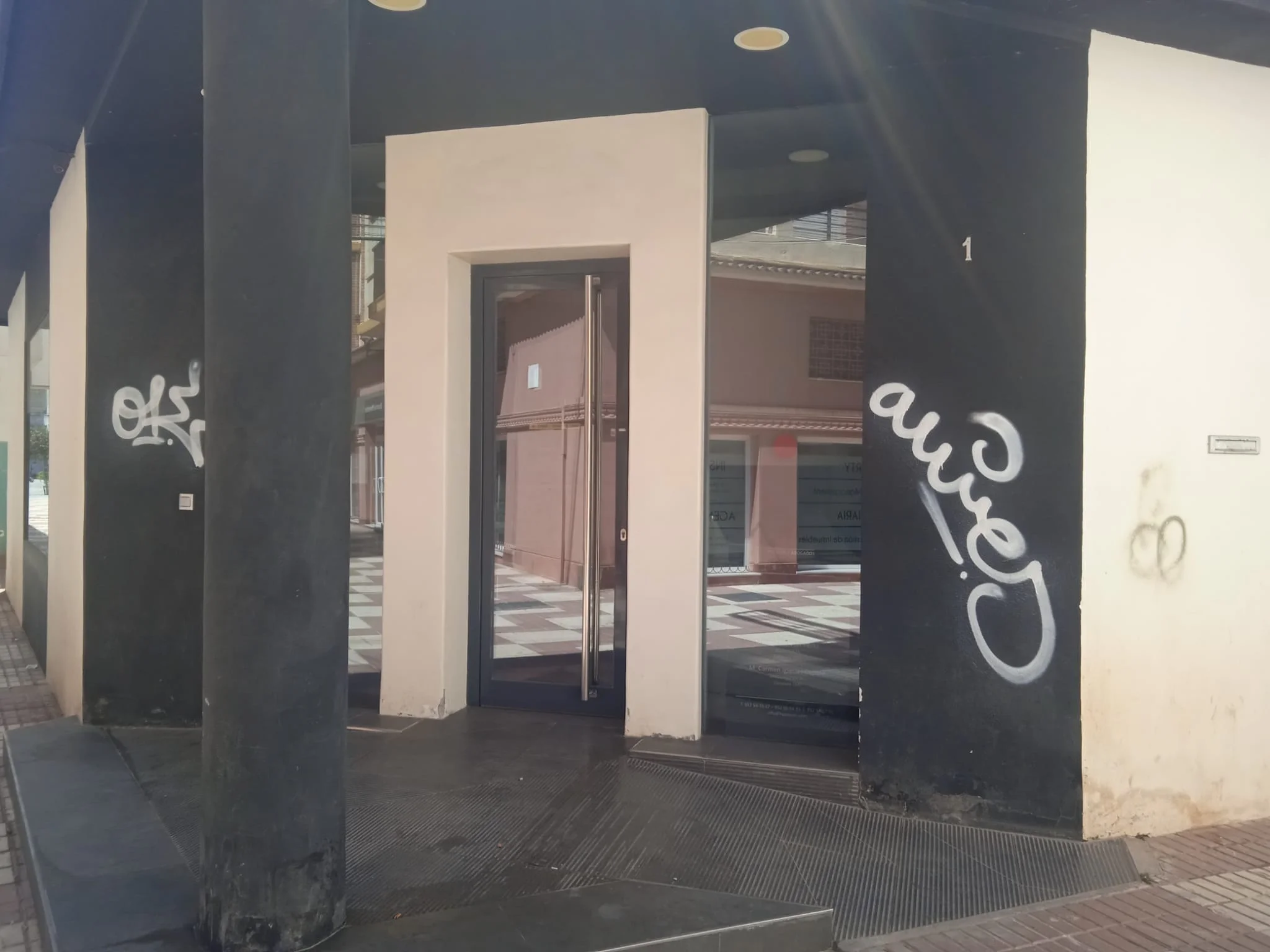 Actos vandálicos vuelven a protagonizar preocupación y alerta entre los vecinos de la Calle Princesa y sus aledaños