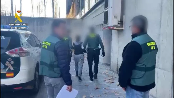 La Guardia Civil evita un matrimonio forzado a una menor que había sido “vendida” por 3.000 euros para casarse en Granada