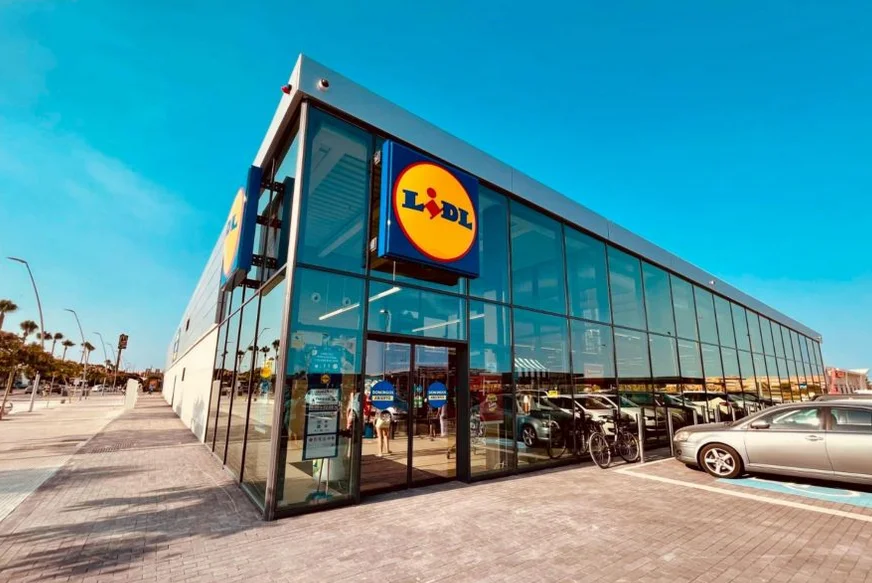 LIDL Supermercados elige esta calle de Torre del Mar para su futuro supermercado