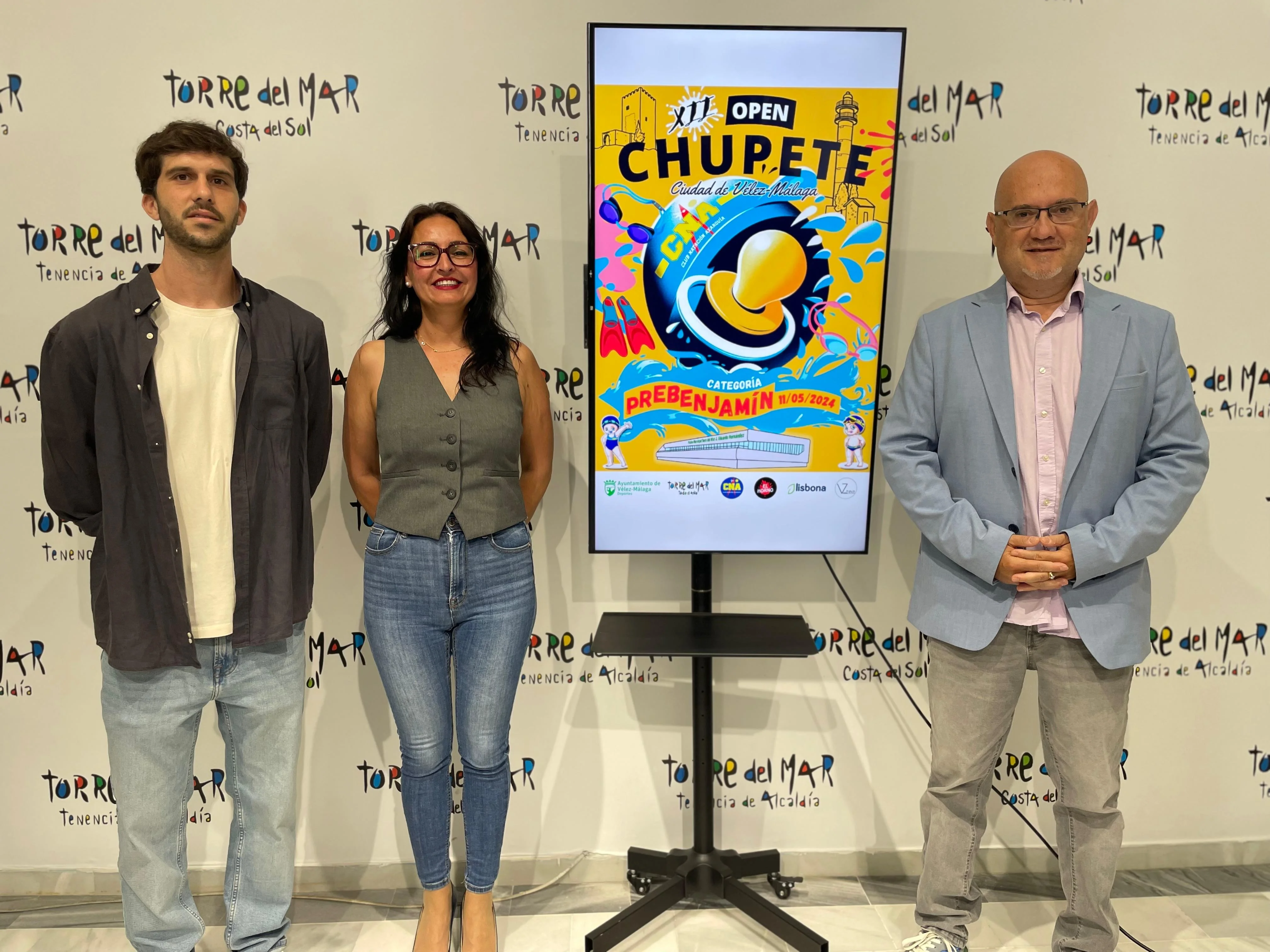 La Piscina J. Eduardo Hernández de Torre del Mar, escenario del XII Open Chupete Ciudad de Vélez-Málaga