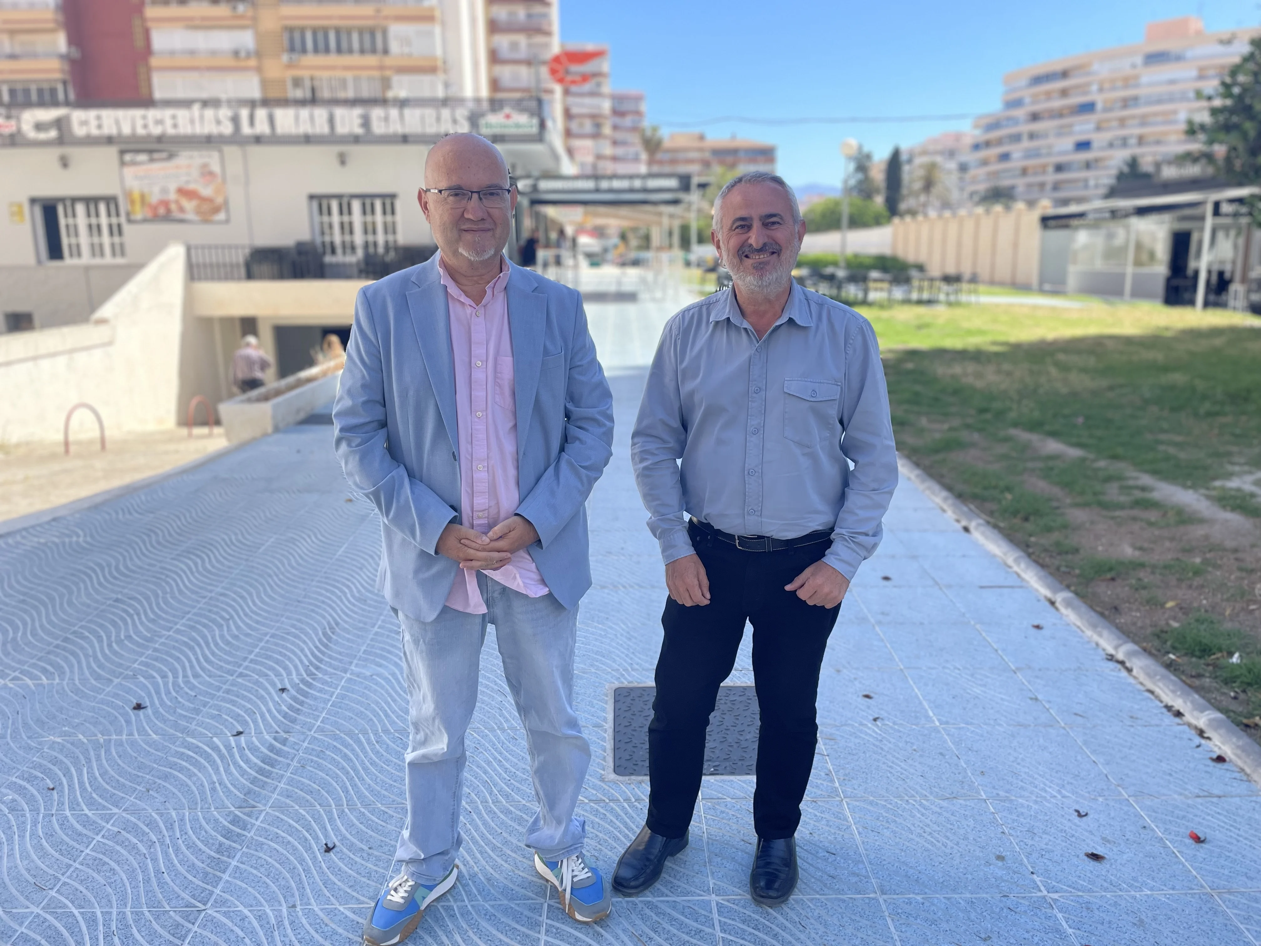 Torre del Mar presenta nuevas Mejoras en un tramo de la zona peatonal de Calle Bahía