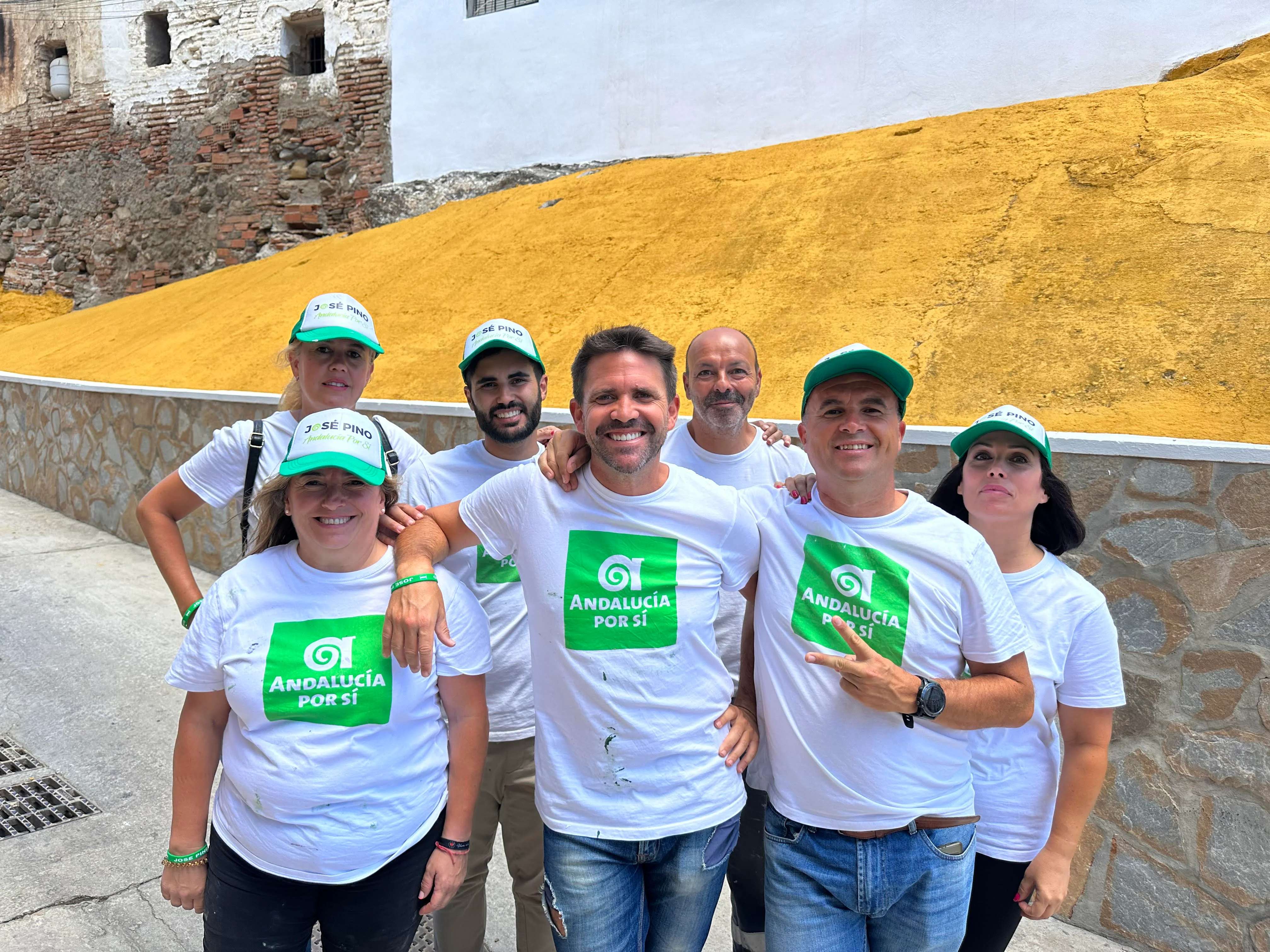 Pino prosigue el pulso a Lupiáñez y emprende trabajos en el centro histórico de Vélez-Málaga