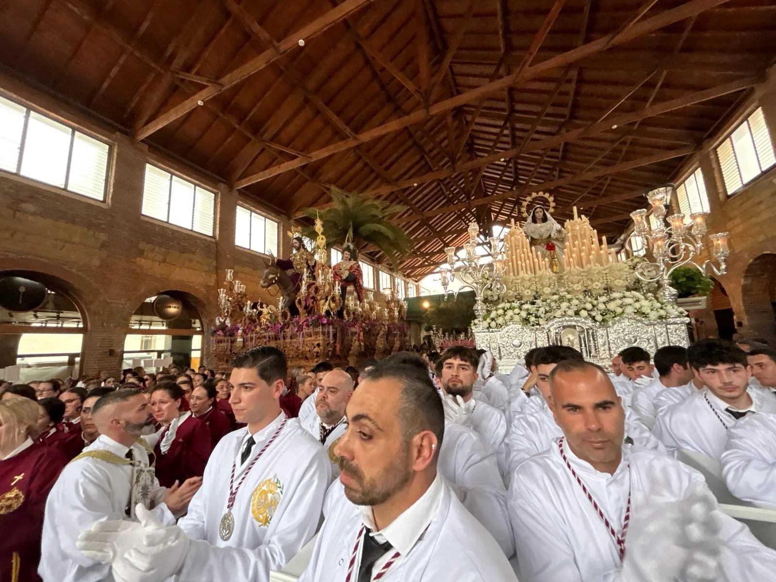 La procesión de Pollinica y Rocío tendrá que esperar a la Semana Santa de 2025 para salir a las calles de la capital de la Axarquía