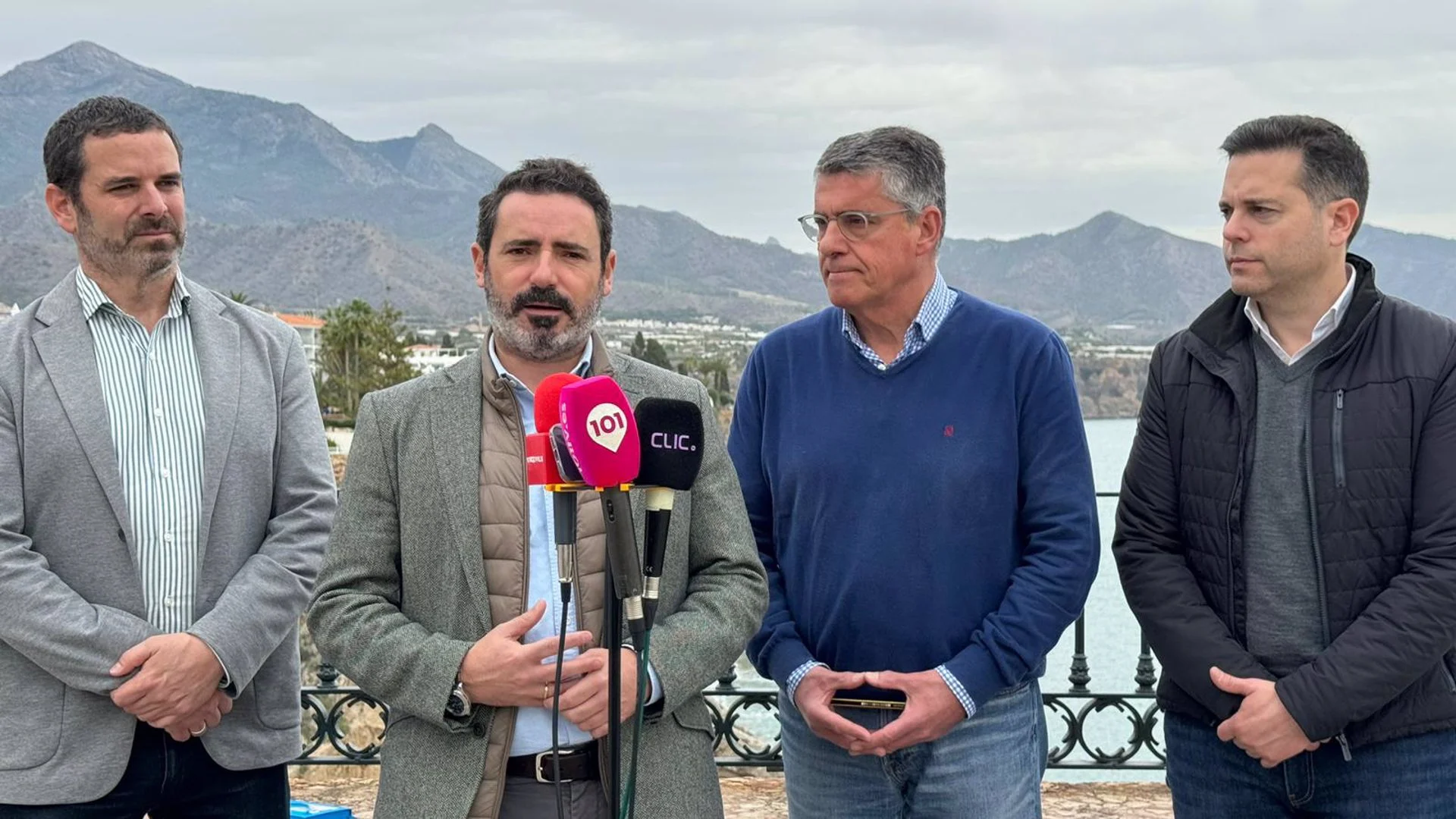 El PP critica que el Gobierno de Sánchez 'quiera hacer negocio' con la sequía en la Axarquía