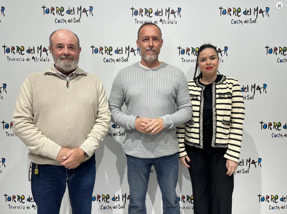 Torre del Mar presenta este sábado el cartel de su Romería 2024 en la Antigua Azucarera