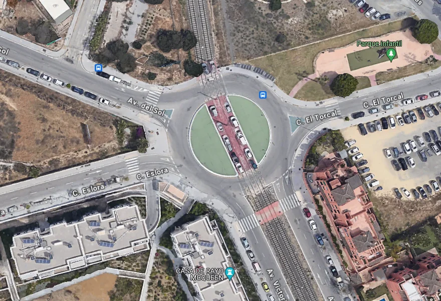  La rotonda de entrada al Hospital de la Axarquía llevará por nombre 'Neumólogo Miguel Ignacio Bentabol Manzanares'