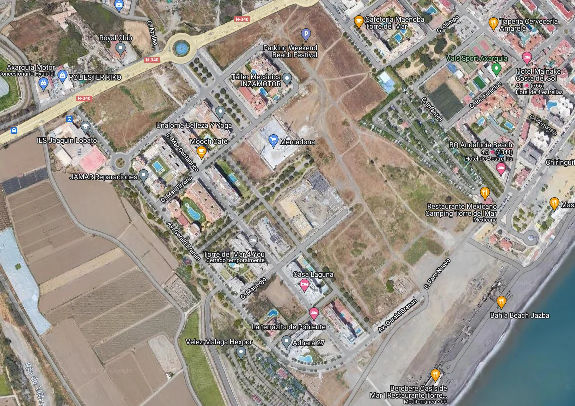 El nuevo centro de salud y el nuevo colegio de Torre del Mar estarán ubicados en el SUP-T12 y SUP-T13