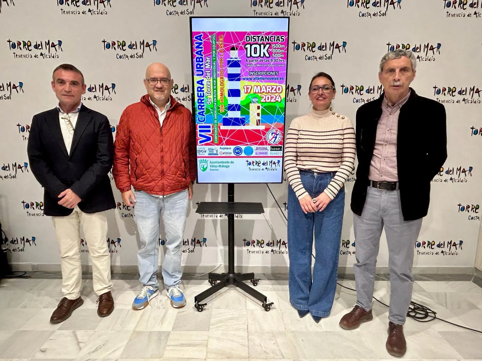 Casi mil personas participarán este domingo en la VII Carrera Urbana de Torre del Mar