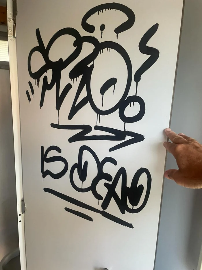 El vandalismo vuelve a impactar de lleno en el renovado Parque La Fortaleza-Bulevar Verde de Vélez-Málaga