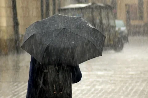 Protección Civil y Emergencias alerta por temporal de fuertes vientos en tierra y mar por la borrasca Karlotta