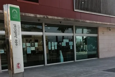 Prisión para el hombre que apuñalo mortalmente a su madre en Vélez-Málaga