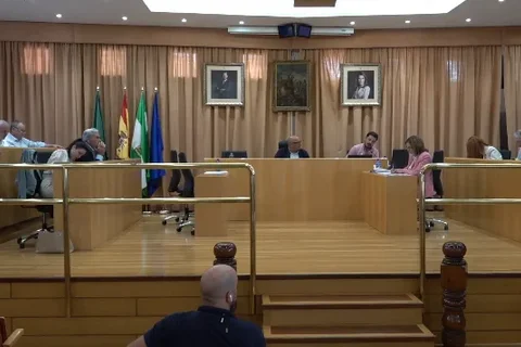 El Pleno de Vélez-Málaga aprueba un suplemento de crédito de 613,941 euros