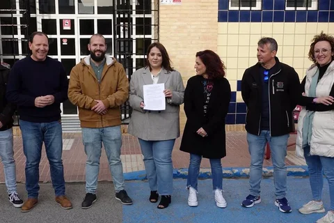 El PSOE e IU registran una moción de censura contra el PP en Humilladero