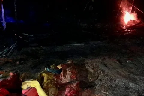 Un incendio en una playa de la Axarquía calcina 40 kayaks y una caseta de madera