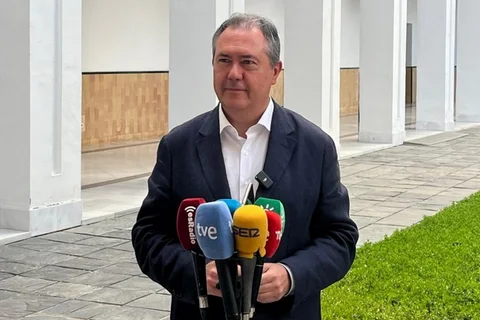 El PSOE de Andalucía reclama una auditoria en Turismo ante 'millones regados a dedo'
