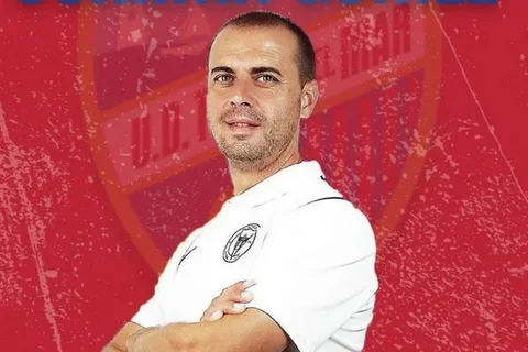 La Unión Deportiva Torre del Mar ficha como nuevo entrenador a Juanma Gómez