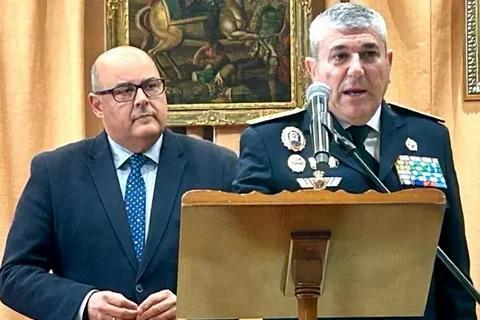 Vélez-Málaga presenta a Rafael Mora Cañizares como nuevo jefe de la policía Local de Vélez-Málaga