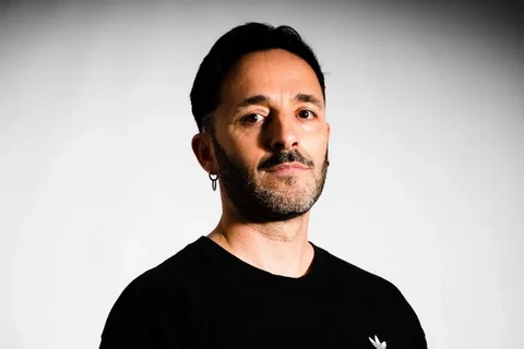 El torreño Oliver Gil volverá a inundar con su sonido el Weekend Beach 2024