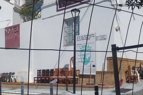 El Barrio del Pilar de Vélez-Málaga Despierta con el Espíritu de Semana Santa y Conquista las Redes Sociales