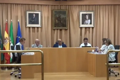 El pleno de Vélez-Málaga aprueba solicitar al Gobierno central la cesión de la N-340 en la zona occidental 