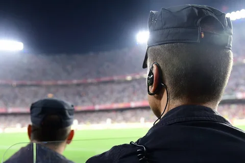 Antiviolencia declara de alto riesgo el partido Antequera CF - Málaga CF