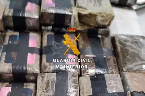 Pillan in fraganti a un hombre que portaba 11 kilos de hachís en el maletero de su vehículo
