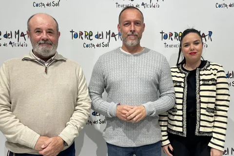 Torre del Mar presenta este sábado el cartel de su Romería 2024 en la Antigua Azucarera