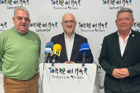 Vélez-Málaga presenta una guía de la Semana Santa 2024 con horarios e itinerarios