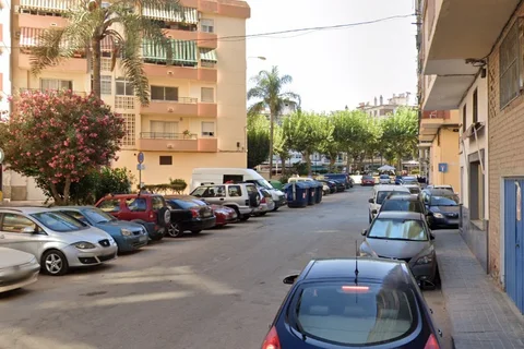 Detenido un hombre de 37 años tras apuñalar a su madre y a un hermano en calle Domingo Heredia en Vélez-Málaga