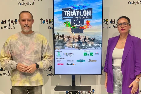 Torre del Mar celebrará su 31º edición del Triatlón el próximo 7 de abril y abre su plazo de inscripciones aspirando a contar con un millar de participantes