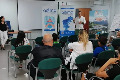 El Hospital de la Axarquía colabora en una nueva edición del campamento para jóvenes con diabetes 
